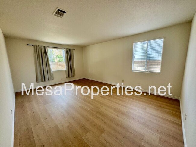 Building Photo - 6695 Goldy St