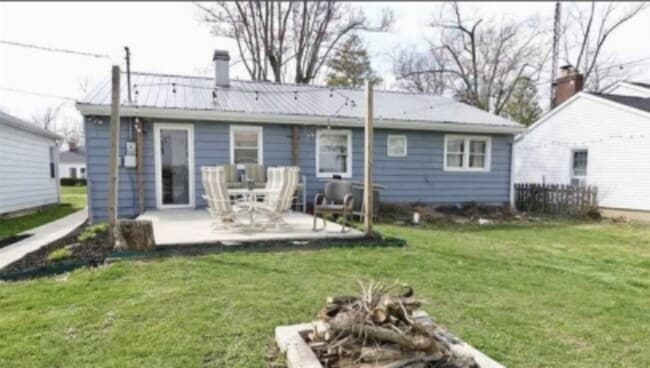 Building Photo - 1508 N Woodridge Ave