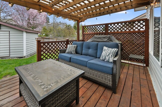 Building Photo - Great 3 Bed Home in Everett!