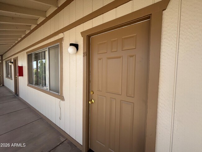 Building Photo - 1200 Lanny Ave