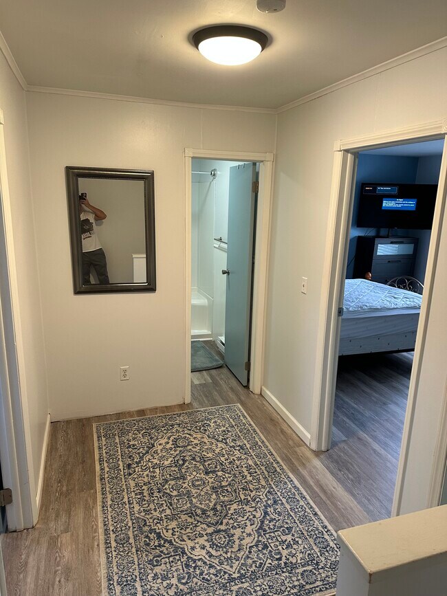 Building Photo - 108 S 22nd St