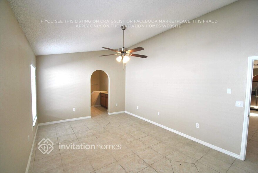 Building Photo - 6879 Raccoon Ct