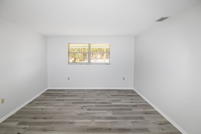 Building Photo - Nokomis Annual Home for Rent