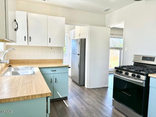 Building Photo - 3158 Trinity Dr