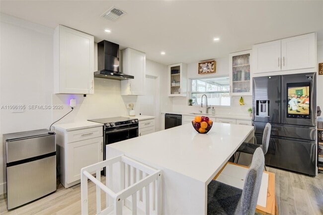 Building Photo - 8461 NW 16th St