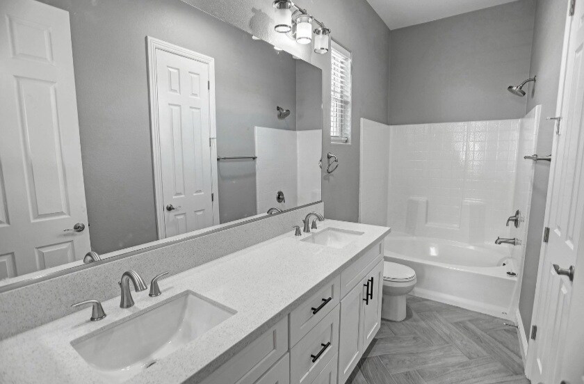 Building Photo - 1800 Galaxy St