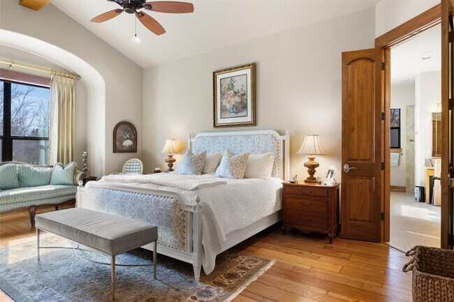 Building Photo - 203 Pristine Dr