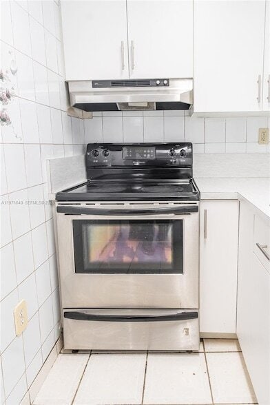 Building Photo - 8480 SW 154th Cir Ct