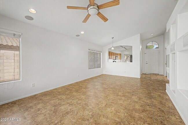 Building Photo - 14834 W Lamoille Dr