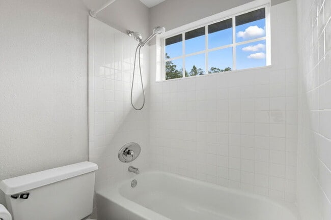 Building Photo - 10669 Satinwood Cir