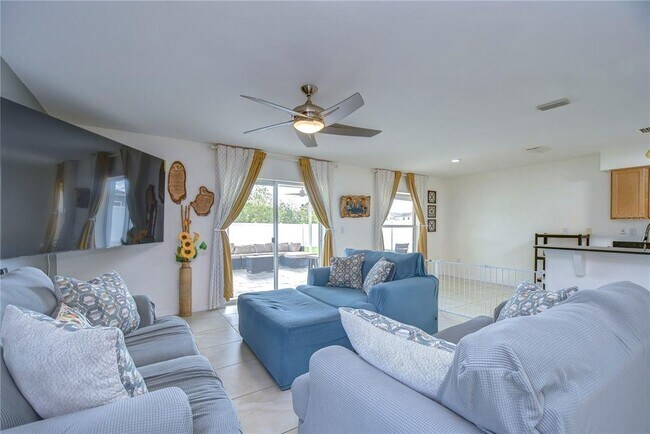 Building Photo - 17455 Garden Heath Ct