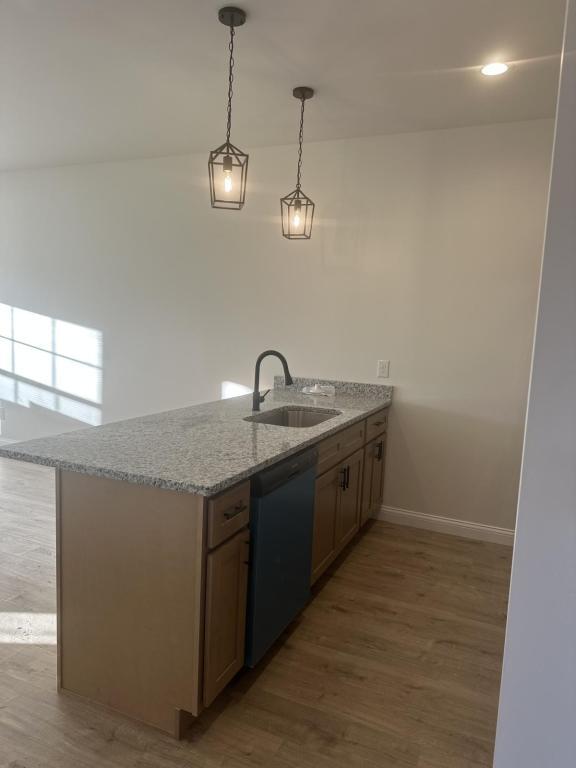 Building Photo - 104 Pinehurst Dr