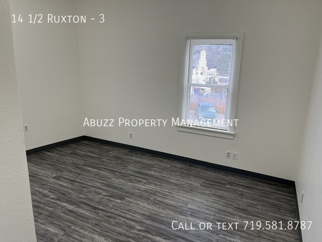 Building Photo - Ruxton