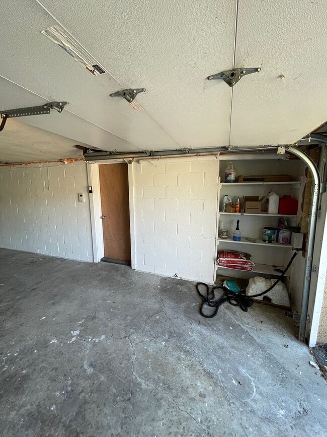 Building Photo - 139 Rodilin Dr