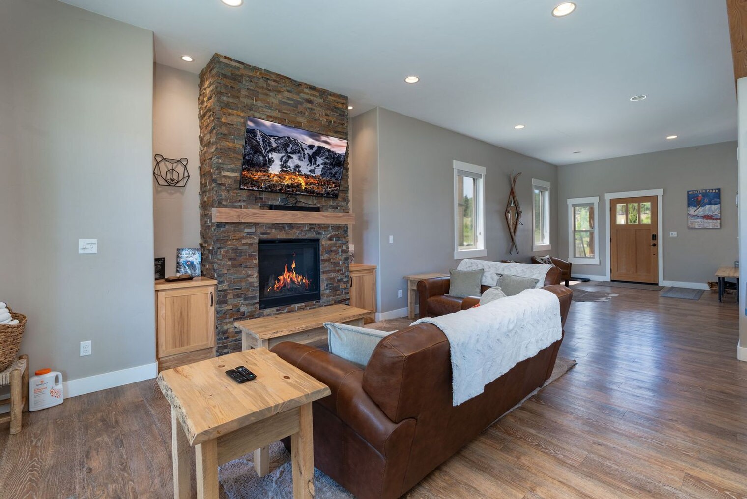 Building Photo - 278 Mountain Willow Dr