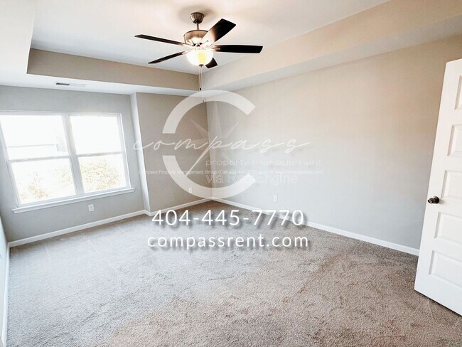 Building Photo - 200 Lyndon Wy NW