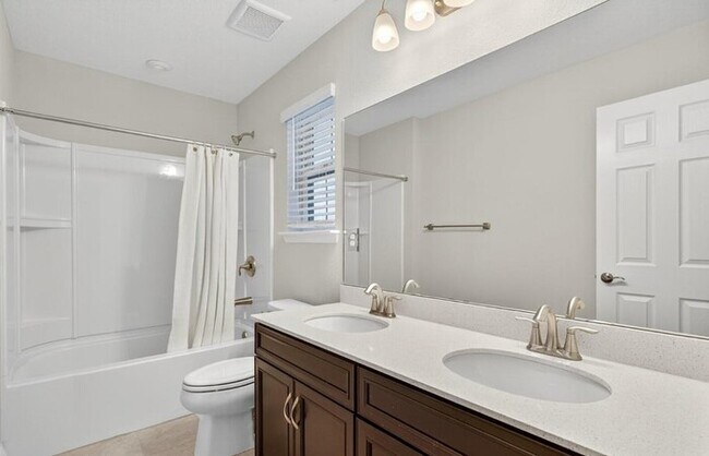 Building Photo - 411 Narrowleaf Dr