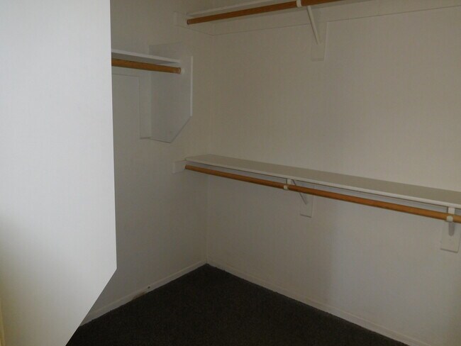 Building Photo - Coming Soon!Rare to find Single level with...
