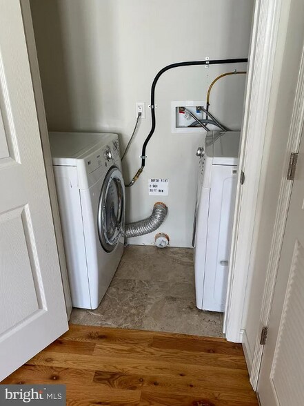 Building Photo - 56 N Broadway