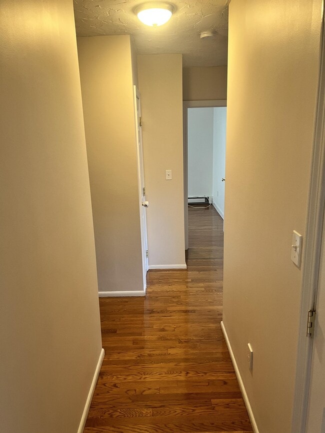 Building Photo - 3 Hearthstone Cir