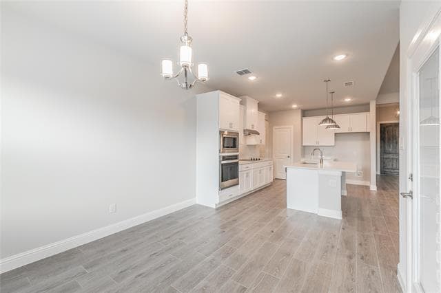 Building Photo - 232 Gardenia Dr