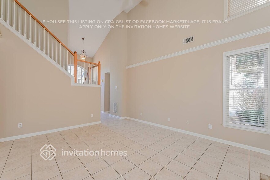 Building Photo - 2923 Misty Rock Cove