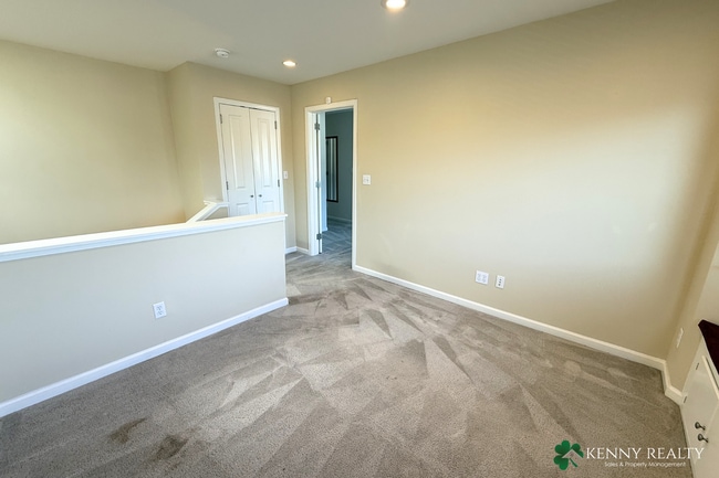 Building Photo - Spacious 3-Bedroom Home in Desirable Neighborhood in South San Francisco