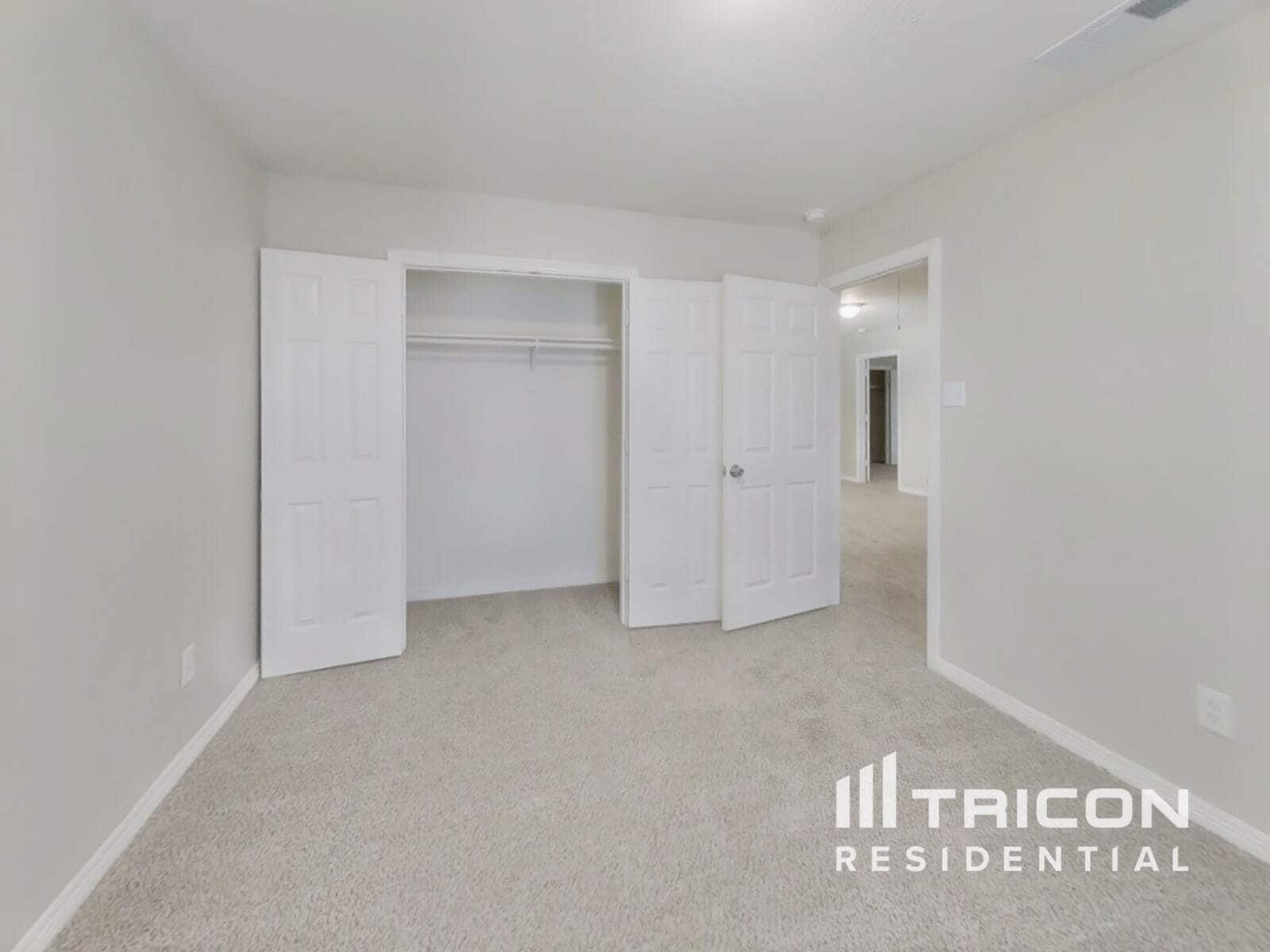 Building Photo - 21214 Peachvine Ln