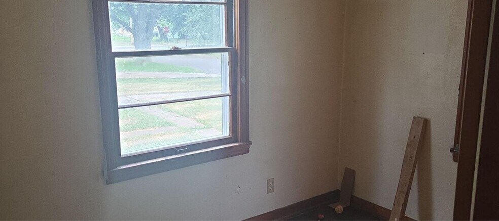 Building Photo - 1034 S Tonti Cir