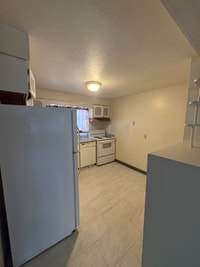 Building Photo - 1127 Bellevue Ave