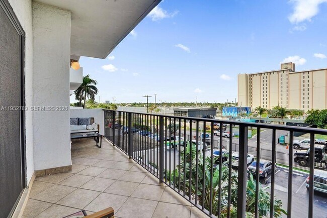 Building Photo - 1201 S Ocean Dr