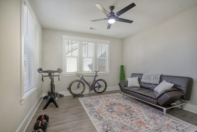 Building Photo - Refined Living in Midtown Nexton