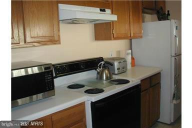 Building Photo - 3580 Sherbrooke Cir