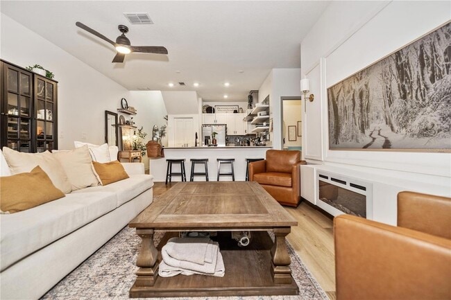 Building Photo - 10070 Trumpet Honeysuckle Wy