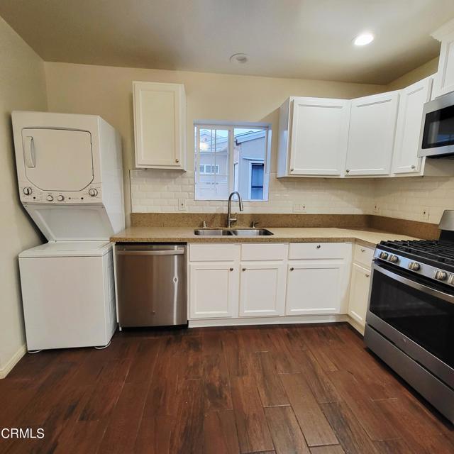 Building Photo - 4406 Toland Way