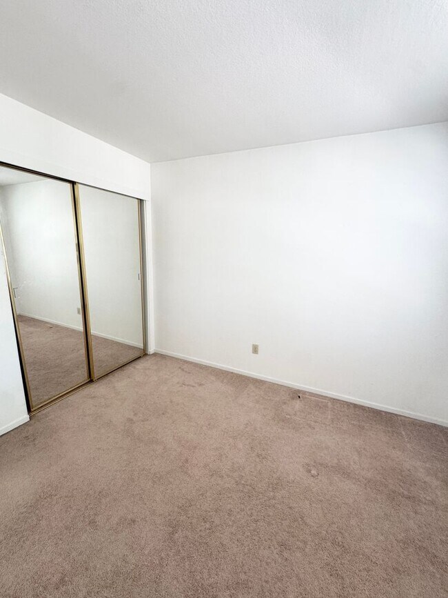 Building Photo - 310 Brightstone Cir