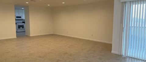 Building Photo - 1140 Deseret Ave