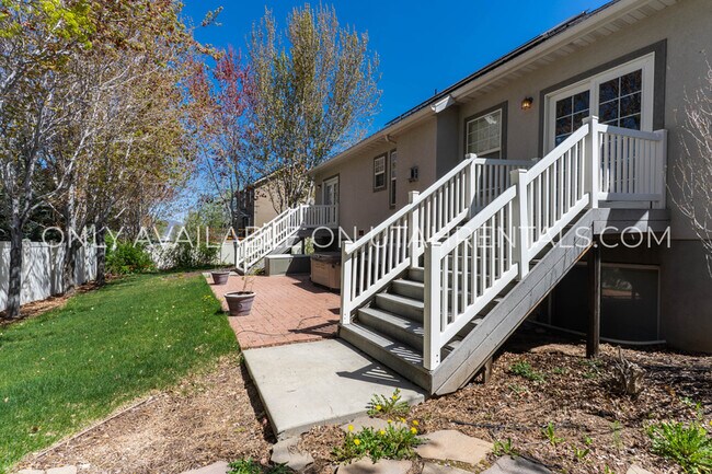Building Photo - 1138 S 600 W
