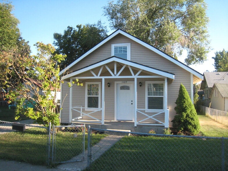 Primary Photo - 1427 W Buckeye Ave