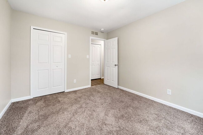 Building Photo - 11355 Goddard Rd