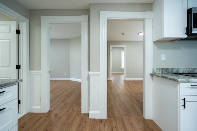 Building Photo - 124 Huntington Ave