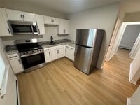 Building Photo - 98 E Market St