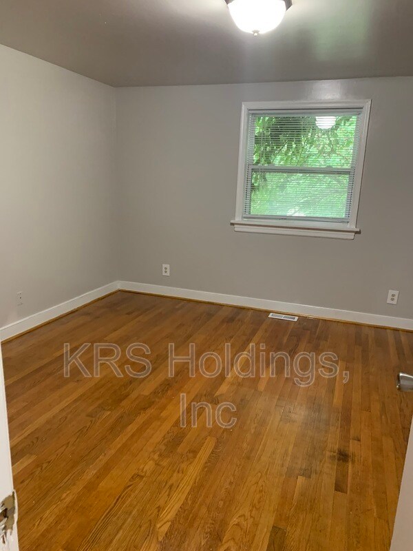 Building Photo - 5406 Remuda Dr