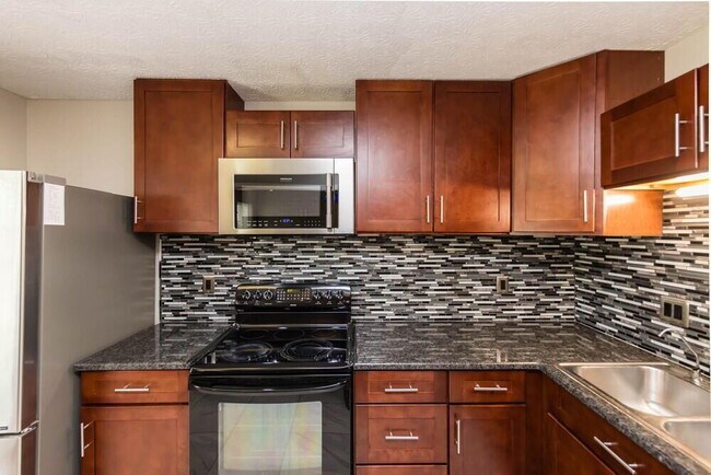 Building Photo - 4040 Carlow Ct