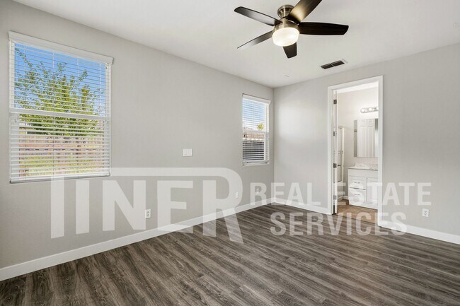 Building Photo - 1839 Dawnelle Way