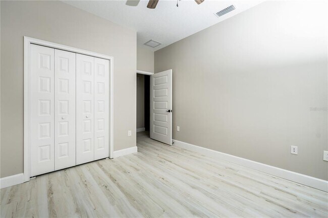 Building Photo - 1011 Johnston Rd SE