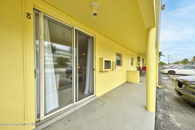 Building Photo - 3820 Ocean Beach Blvd