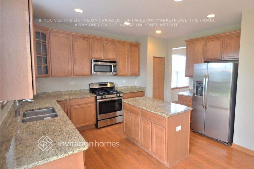 Building Photo - 2081 Kate Dr