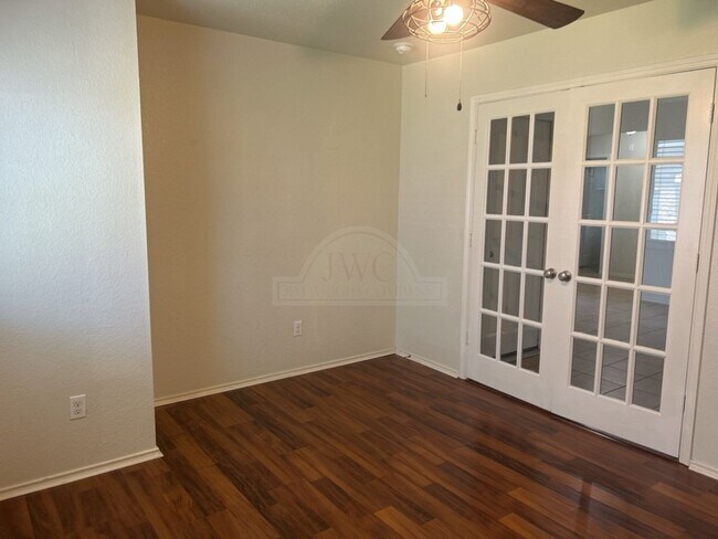 Building Photo - 6109 Malachi Ln