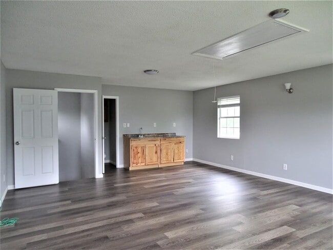 Building Photo - 22070 Flanagan Cir